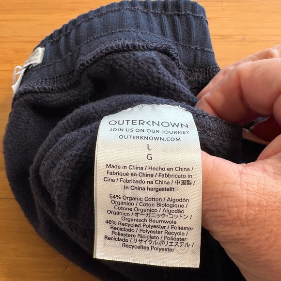 NWT Outerknown- Hightide Sweatshorts in Navy Blue. Size L - Picture 5 of 7